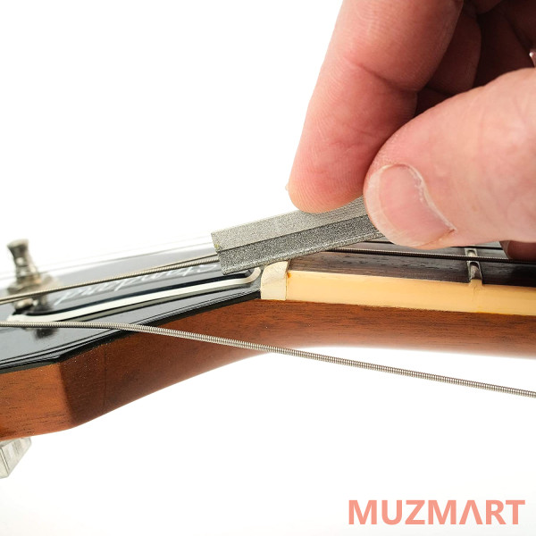 MusicNomad MN675 Diamond Coated Nut File Complete Shop Set Набор надфилей для пропила верхнего порожка, 16 шт
